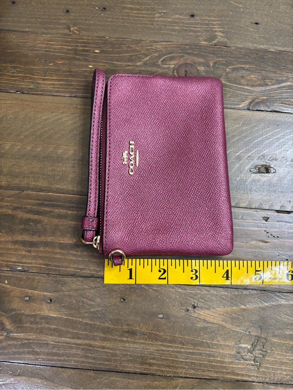 Coach Glitter Corner Zip Wristlet in Black Cherry - Picture 9 of 9